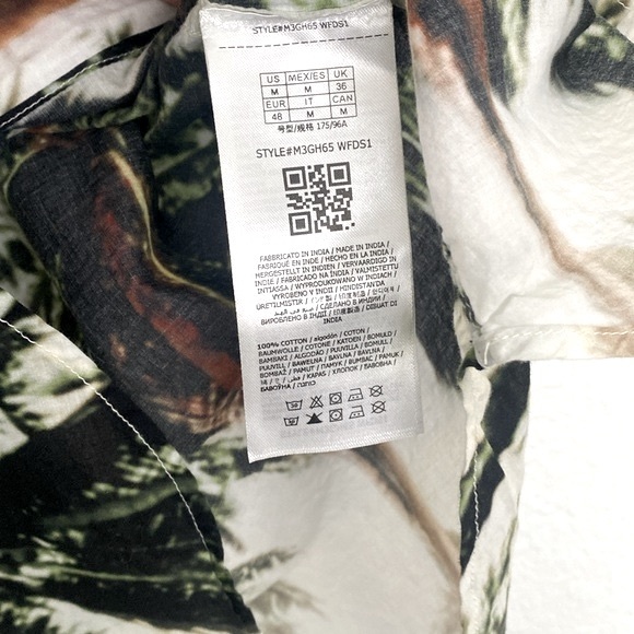 Guess Palm Trees Shortsleeved Button Down Shirt - Picture 6 of 8